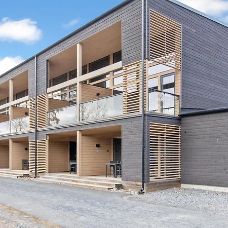 別荘 Eerikkilae Lomahuoneisto 64 By Interhome